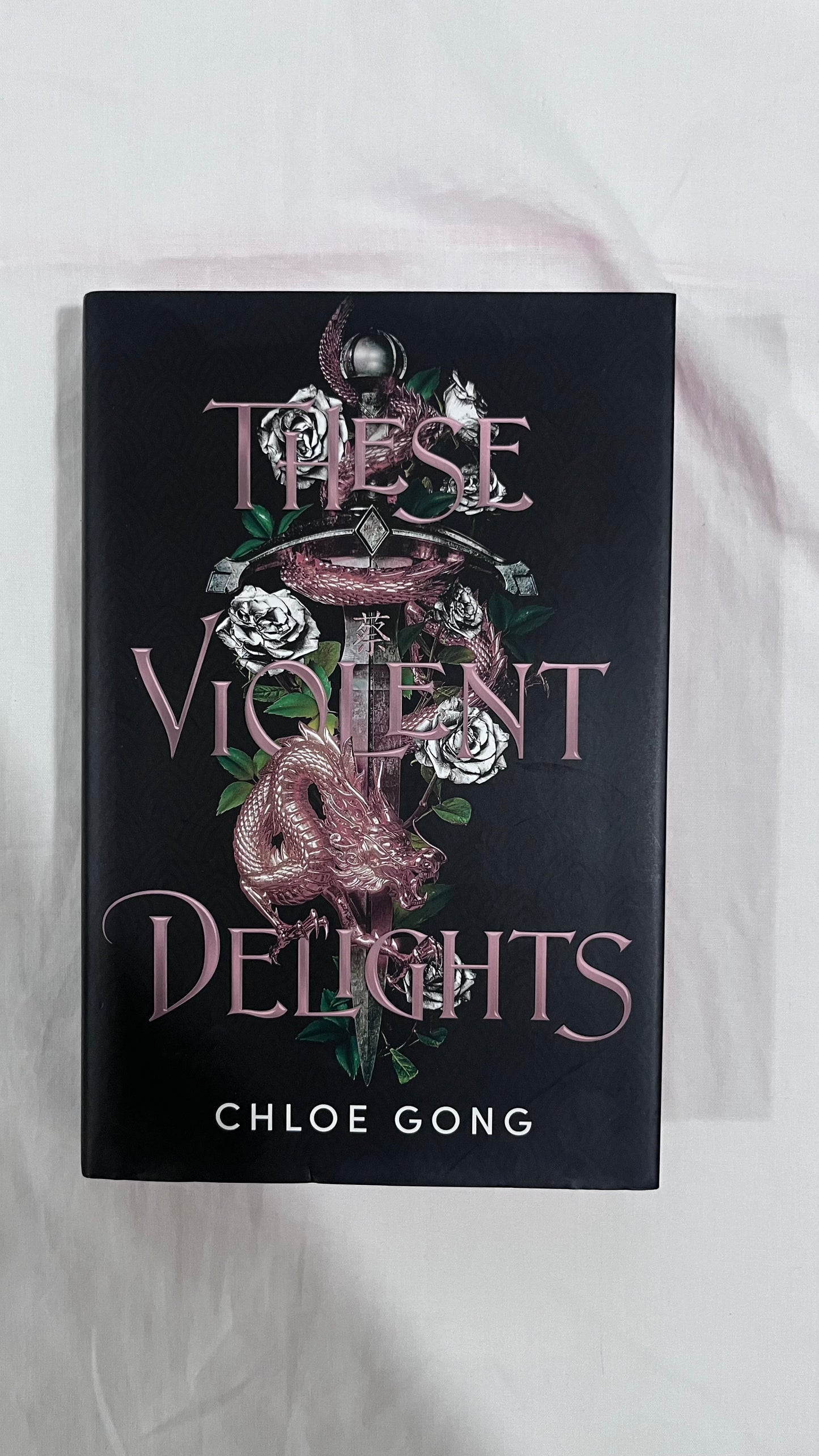 Fairyloot: These Violent Delights by Chloe Gong (Hardcover)