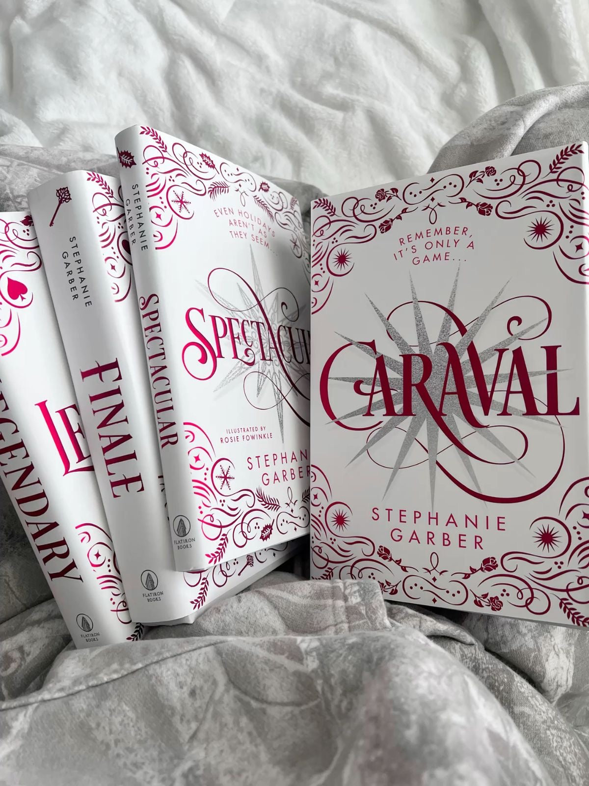 Holiday edition: Caraval Trilogy by Stephanie Garber  (Hardback)