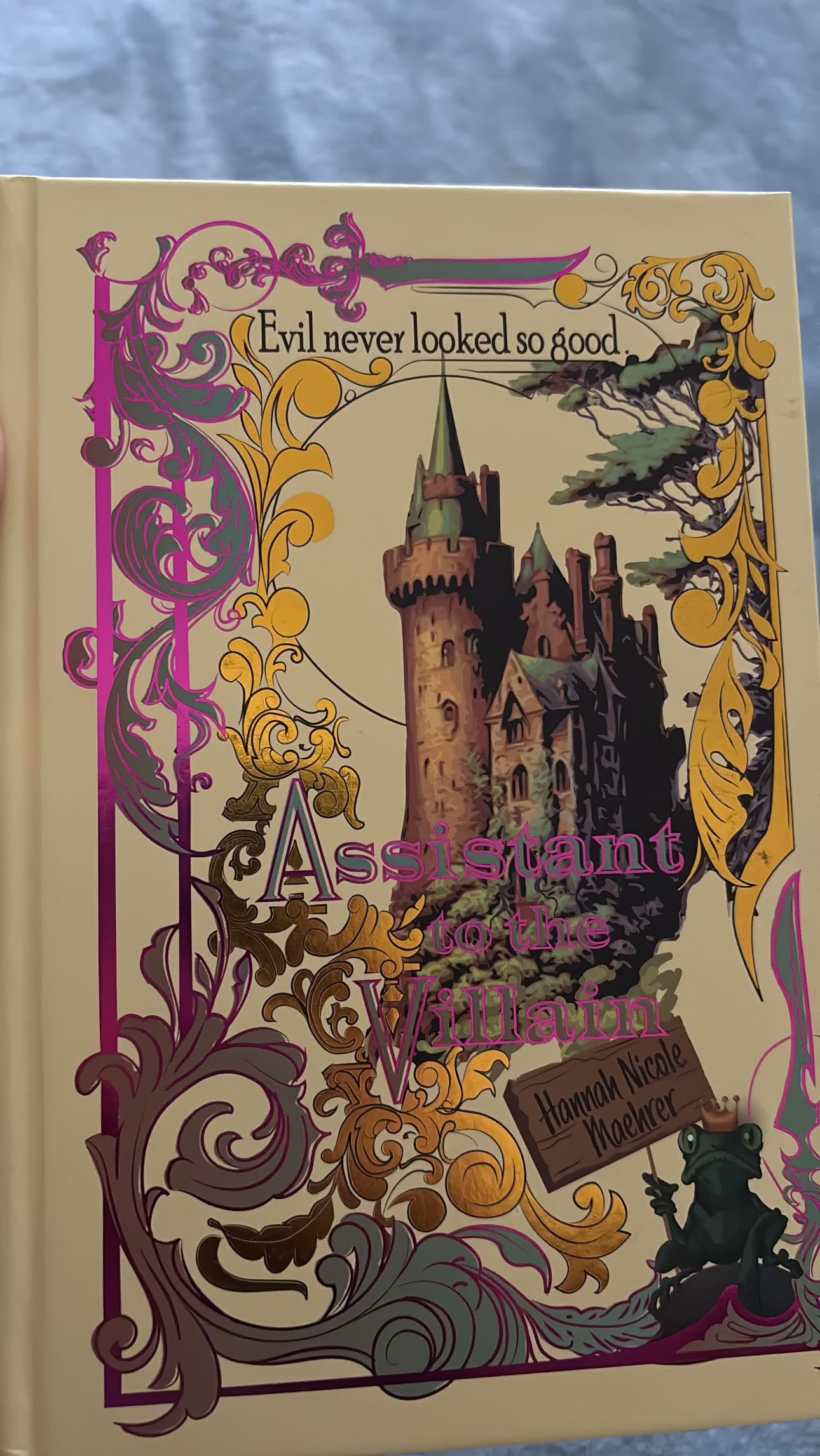 Bookish Box edition of Assistant to the Villain – A special edition with stunning details