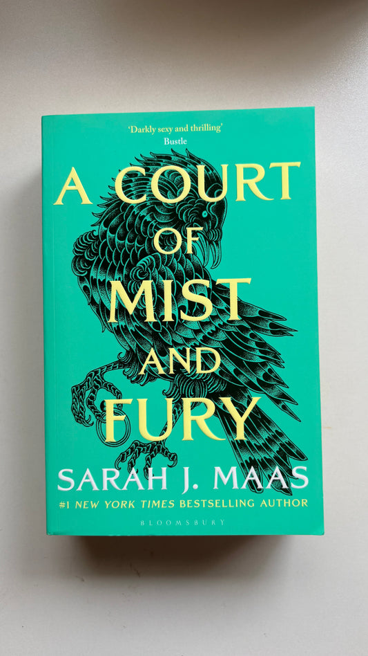 A court of mist and fury by Sarah J. Mass (Paperback)