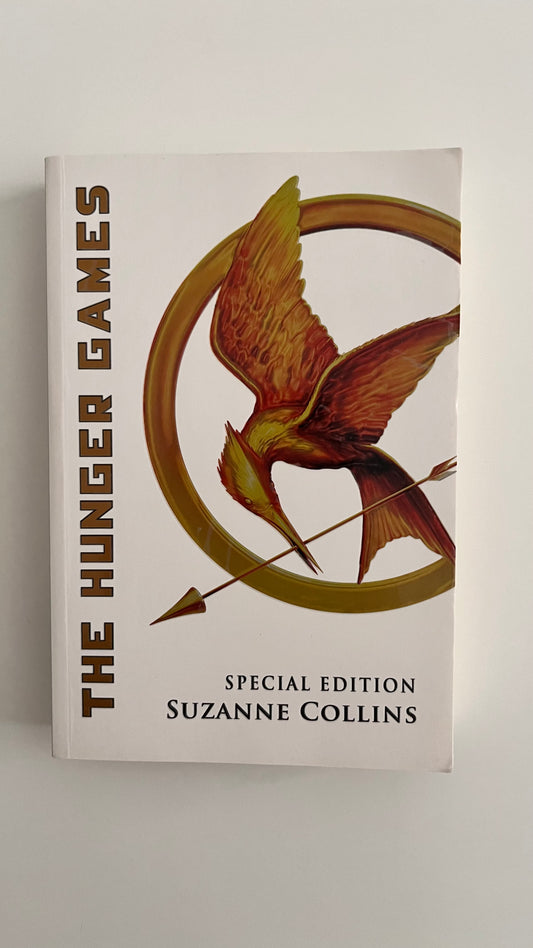 The Hunger Games : Special Edition by Suzanne Collins (PaperbacK)