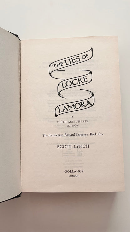 The Lies of Locke Lamora By Scott Lynch (Hardcover)