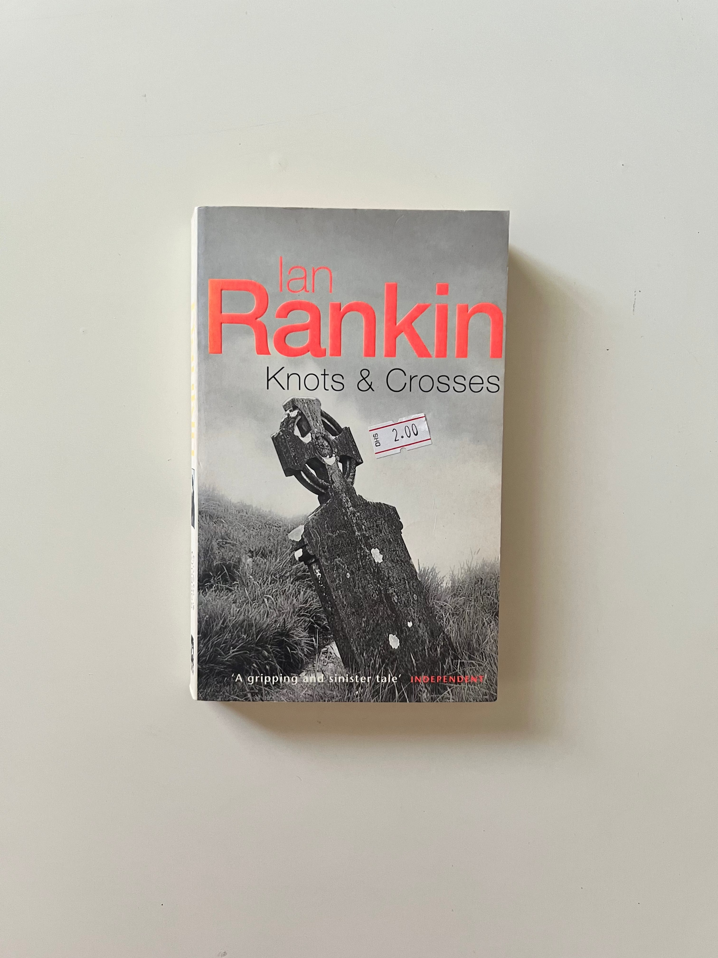 Knots & Crosses by Ian Rankin