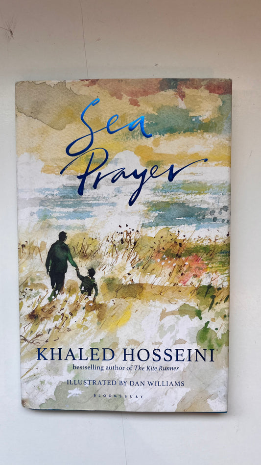 Book cover of 'Sea Prayer' by Khaled Hosseini on a white background