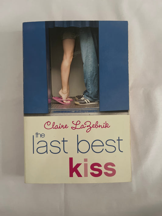 Cover of The Labest Kiss with cute typography and a high school-themed design.