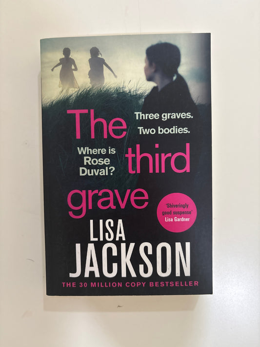 Book cover of 'The Third Grave' by Lisa Jackson on a white background