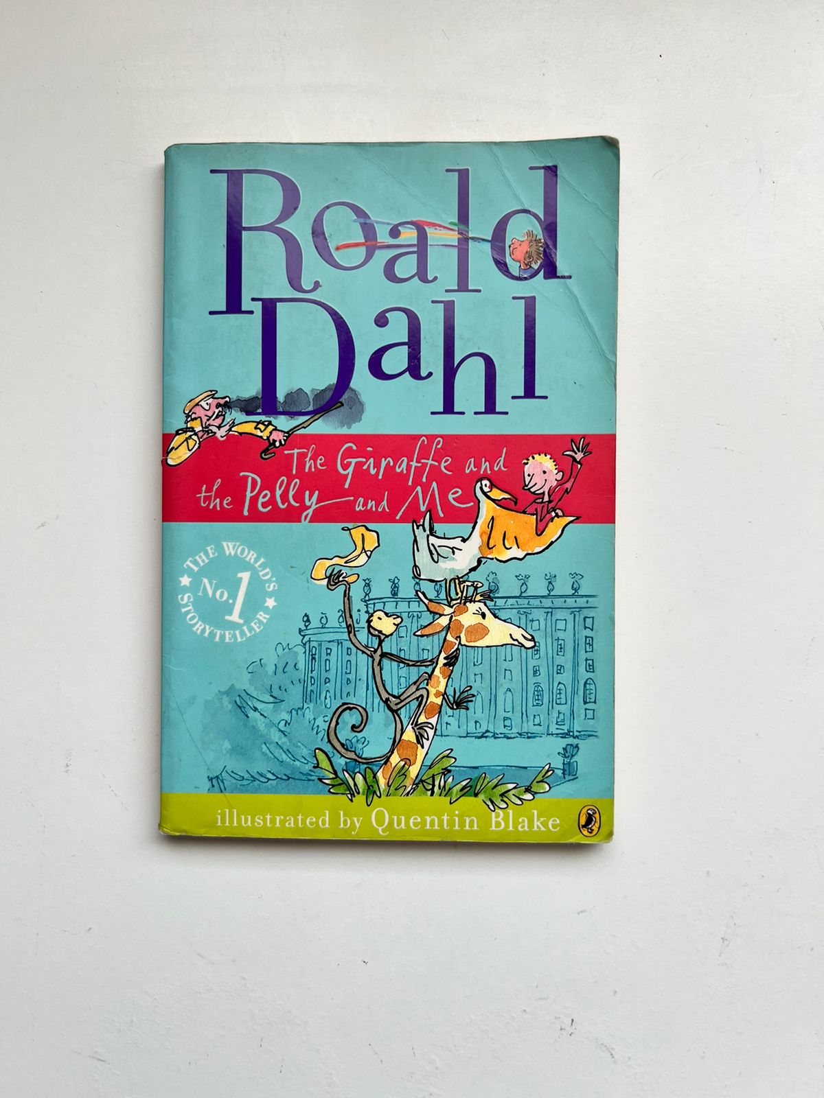 The Giraffe and the Pelly and Me by Roald Dahl (Paperback)