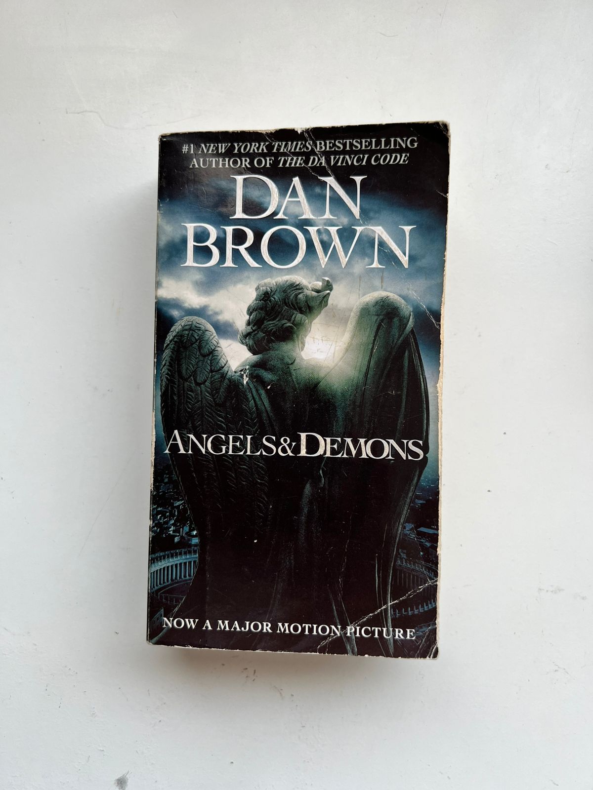 Angels & Demons by Dan Brown (Paperback)