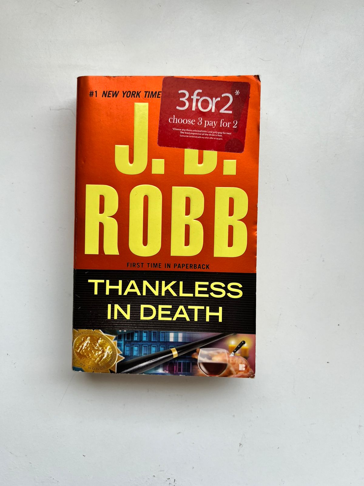 Thankless In Death by J.D. Robb (Paperback)